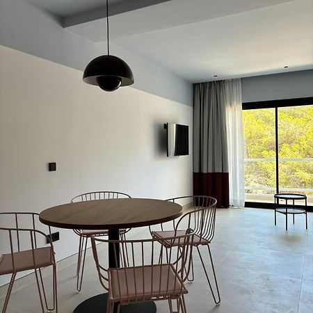 Apartamentos Sofia Es Cana Εξωτερικό φωτογραφία