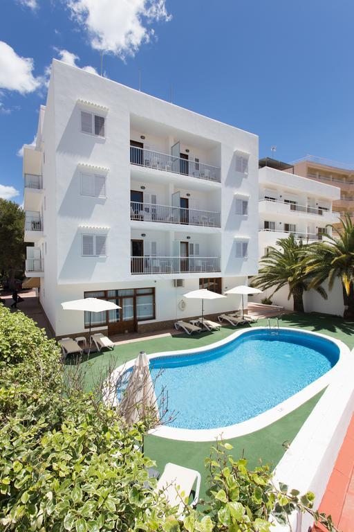 Apartamentos Sofia Es Cana Εξωτερικό φωτογραφία