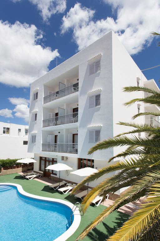 Apartamentos Sofia Es Cana Εξωτερικό φωτογραφία