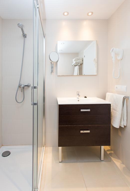 Apartamentos Sofia Es Cana Εξωτερικό φωτογραφία