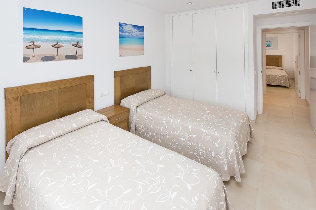 Apartamentos Sofia Es Cana Εξωτερικό φωτογραφία